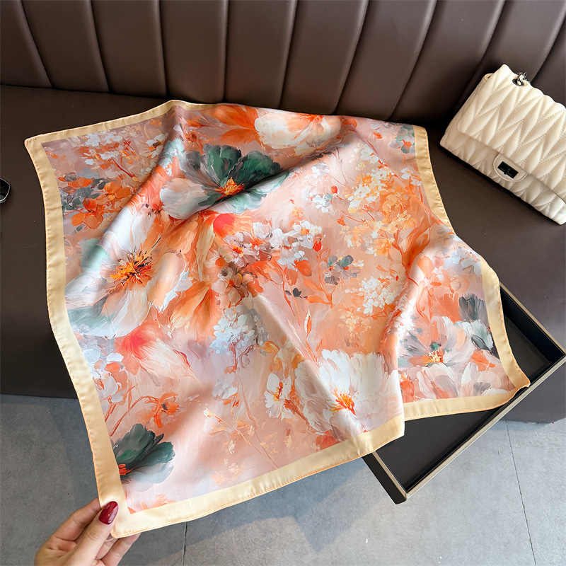 2026年新作 花柄プリント シルク スクエアスカーフ レデ - Ascot Neck Scarf のレビューと価格