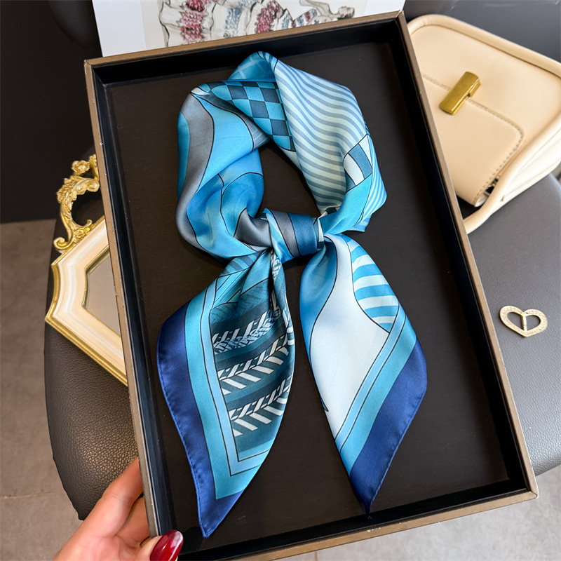 2026 新幾何学プリントシルクスクエアスカーフ女性装飾ネク - Silk Neck Scarf のレビューと価格